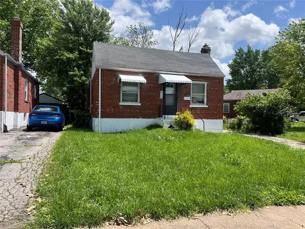 8770 Jordan AVE, St Louis, MO 63147