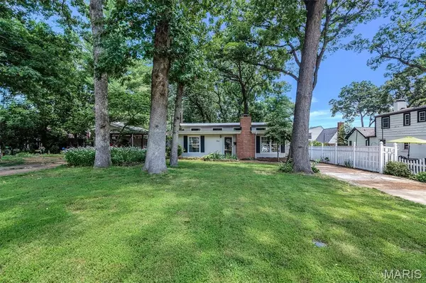 Crestwood, MO 63126,954 Liggett AVE