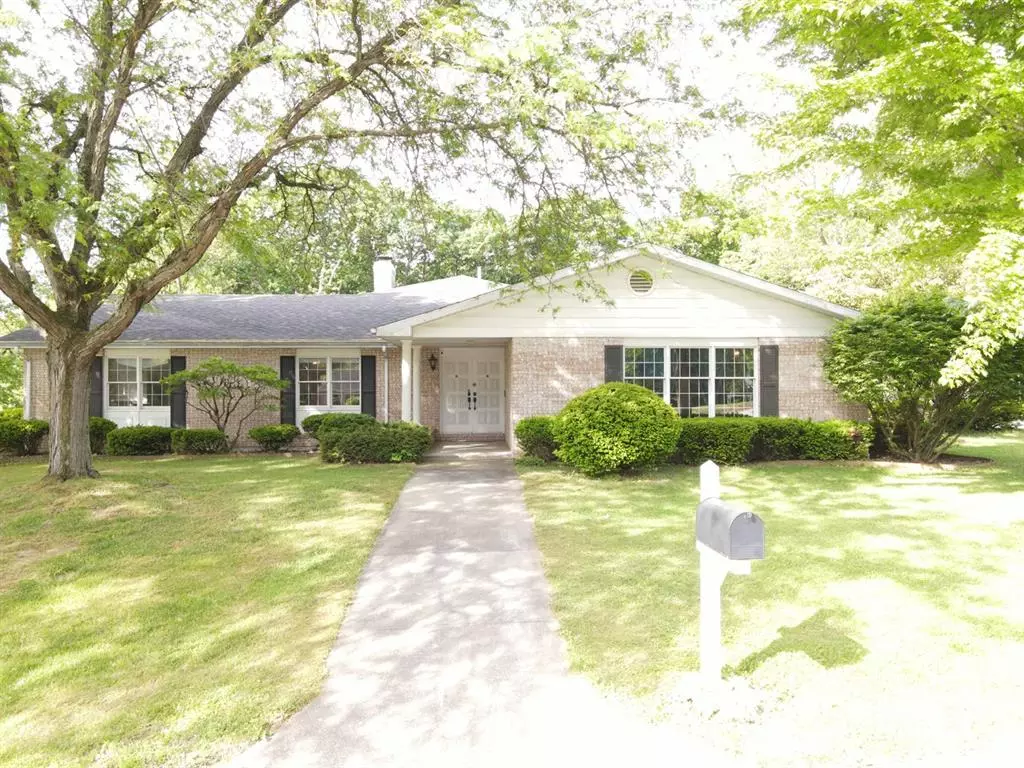Hannibal, MO 63401,16 Siesta DR