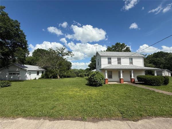 302 Lombar ST, Iberia, MO 65486