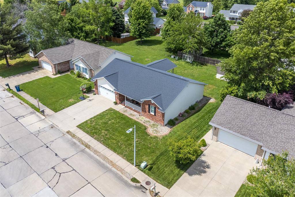 Highland, IL 62249,10 Falcon DR