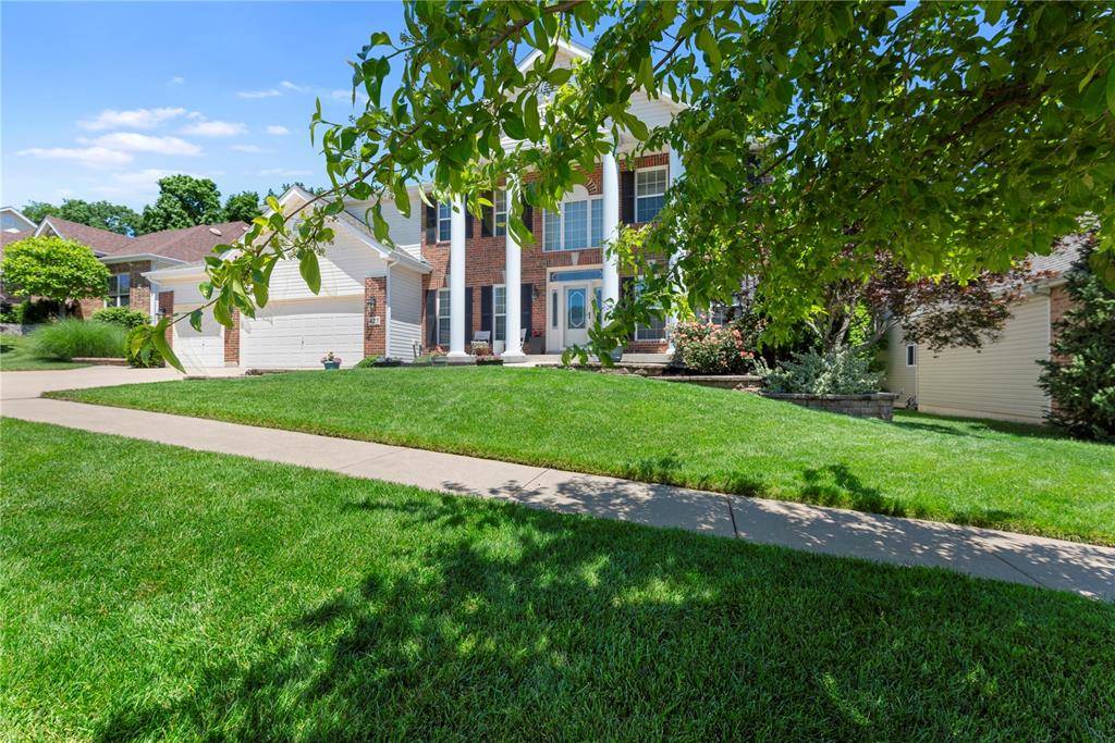 St Peters, MO 63376,427 Scenic DR