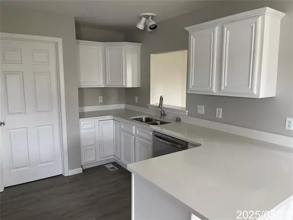 Troy, MO 63379,14 Mandy CT