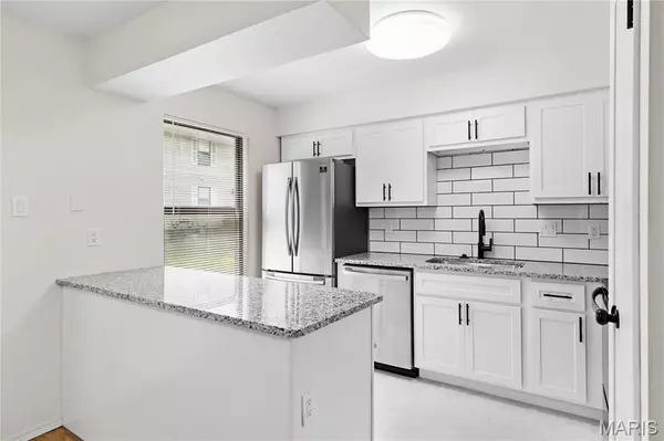 Florissant, MO 63031,1914 High Sun DR
