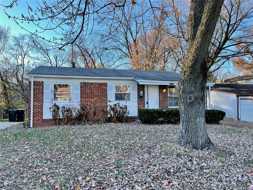 10149 Royal DR, Unincorporated, MO 63136