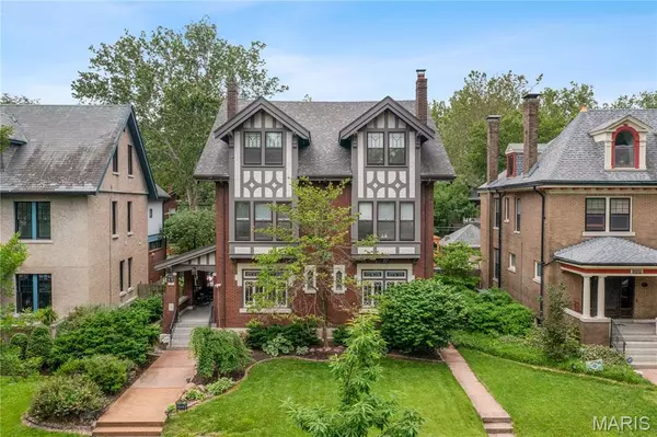 University City, MO 63130,6326 Waterman AVE