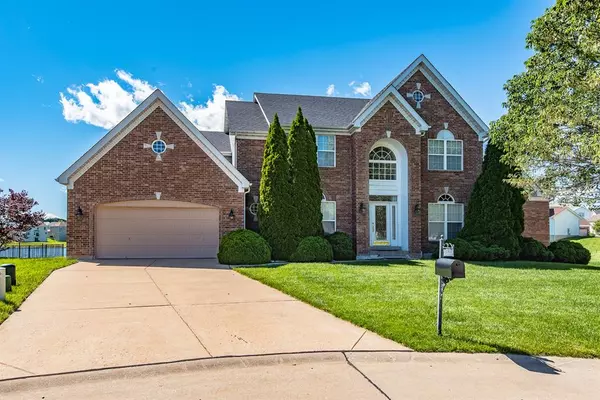 15 Behlmann Estates CT, Florissant, MO 63034