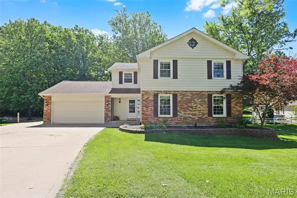 5810 Sorrel Tree CT, St Louis, MO 63129