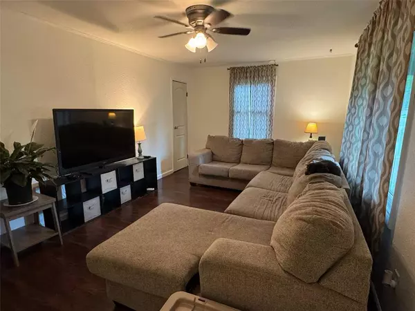 Kahoka, MO 63445,345 Martin AVE