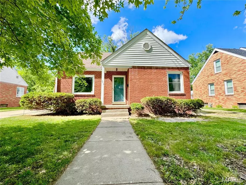 3416 Agnes BLVD, Alton, IL 62002