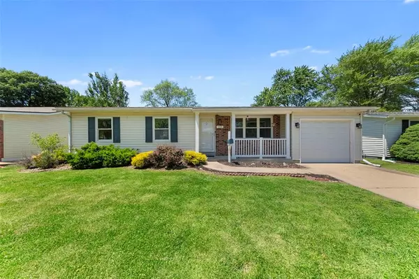 2535 S Park LN,  Florissant,  MO 63031