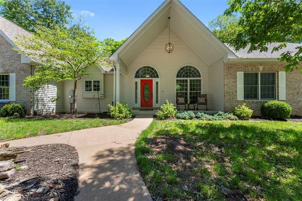 2347 Callaway Fork RD, Defiance, MO 63341