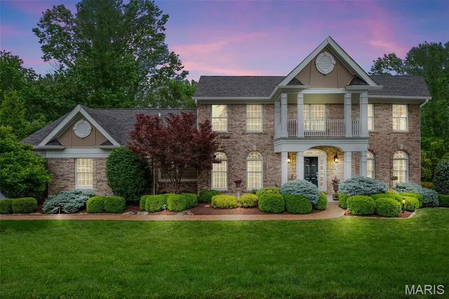 17707 Drummer LN, MO 63005