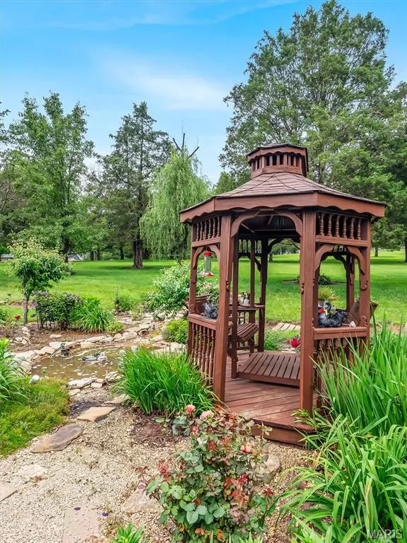 Villa Ridge, MO 63089,13 Heritage DR