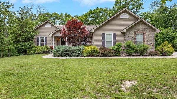 434 Winding Woods DR, Troy, MO 63379