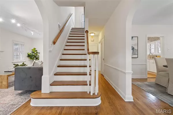 University City, MO 63130,507 Donne AVE