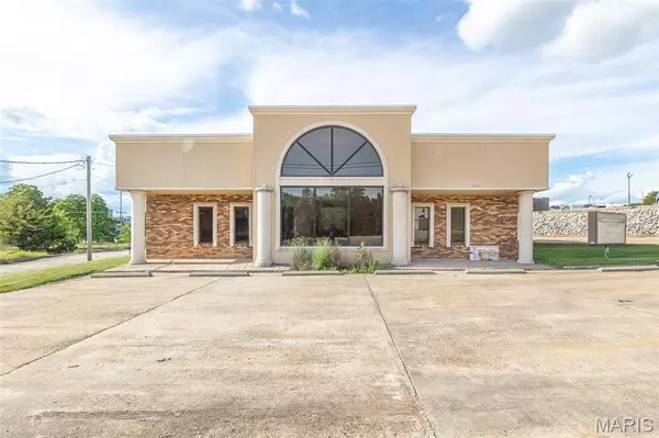 2505 & 2507 Three Rivers Blvd, Poplar Bluff, MO 63901