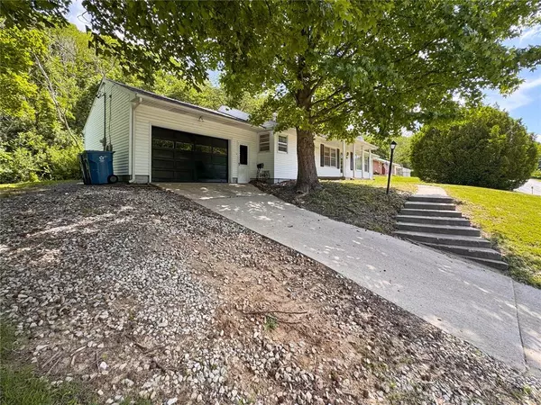 Collinsville, IL 62234,1505 W Main ST