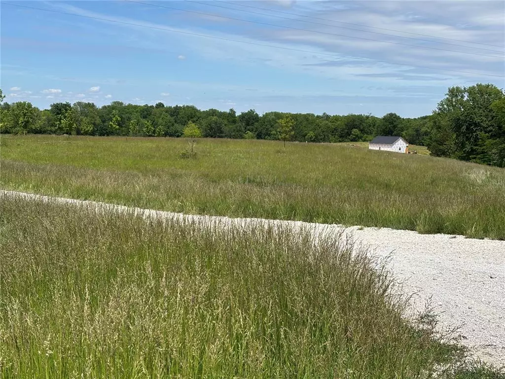 Palmyra, MO 63461,7788 Highway 168