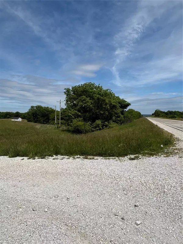 Palmyra, MO 63461,7788 Highway 168