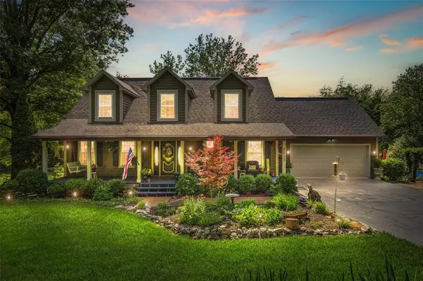 2017 Foxboro RD, Festus, MO 63028
