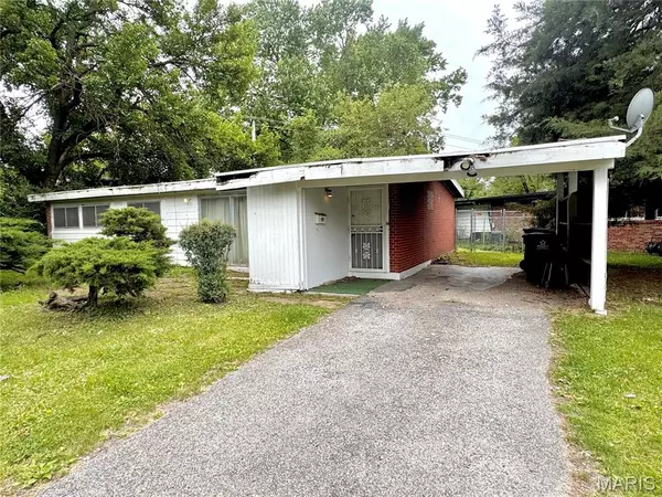 8406 January AVE, Berkeley, MO 63134