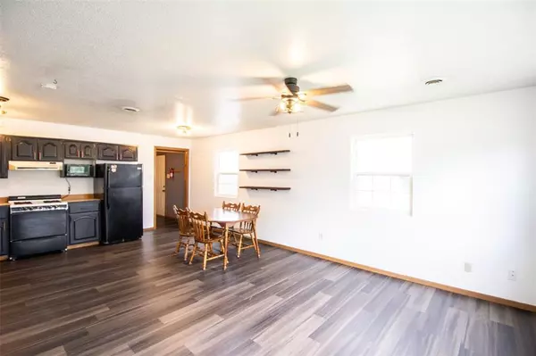 Granite City, IL 62040,27 Briarcliff DR