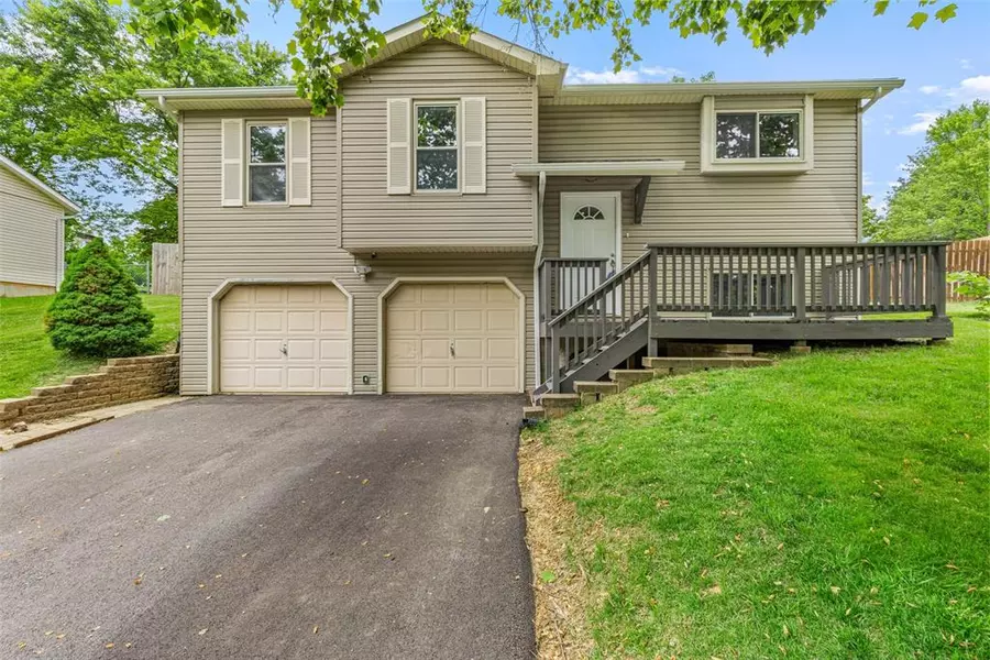 2664 Carolyn Circle DR, High Ridge, MO 63049