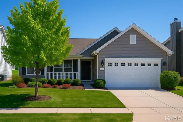 119 Hidden Bluffs DR, Lake St Louis, MO 63367