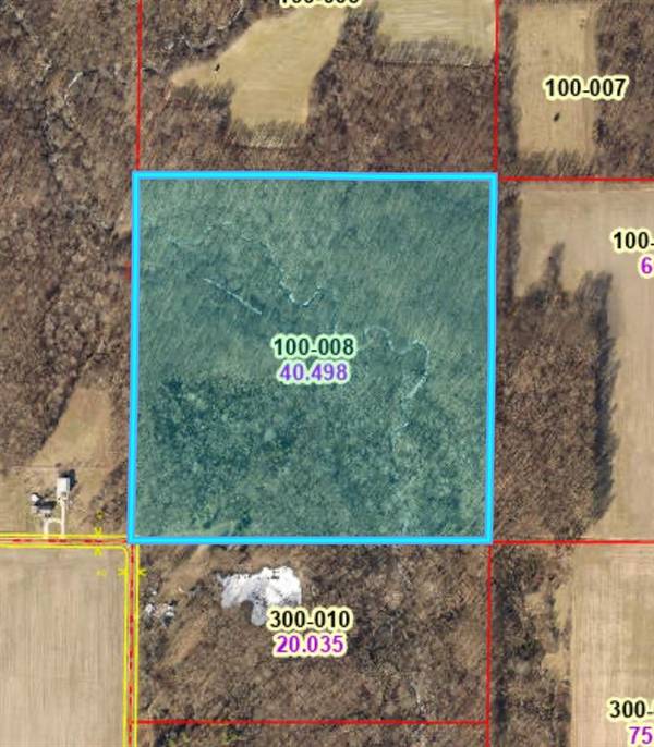 8680 Seavers RD, Iuka, IL 62849