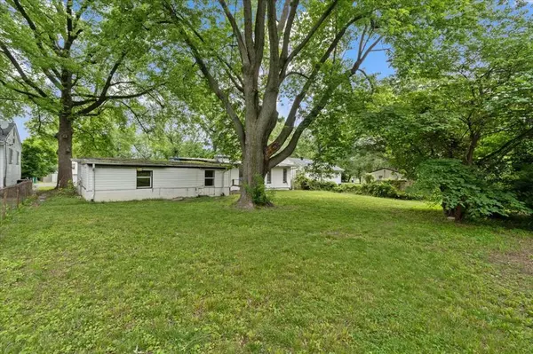 Hazelwood, MO 63138,1584 Farmview AVE