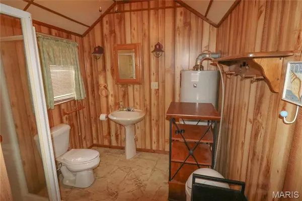 Bonne Terre, MO 63628,6717 B Lakeshore DR