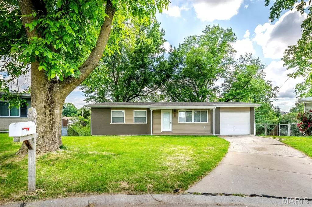 St Charles, MO 63303,36 Huck Finn DR