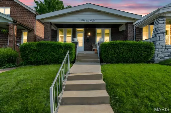 St Louis, MO 63109,5206 Itaska ST