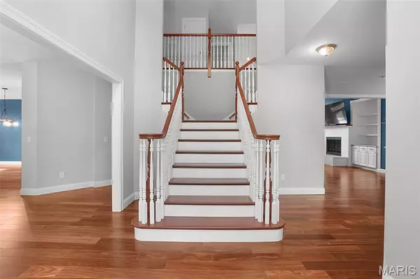 St Louis, MO 63038,17917 Rosemar LN