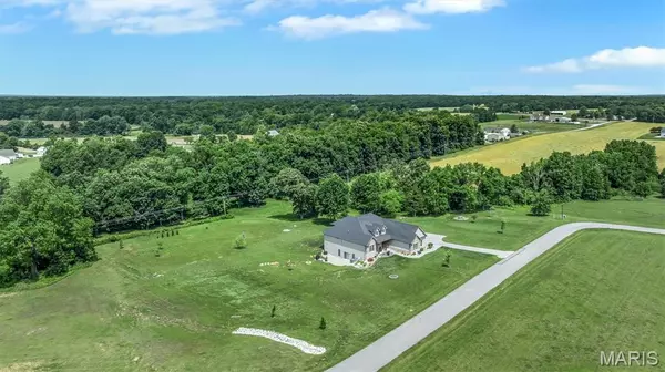 Moscow Mills, MO 63362,3 Davinci CT