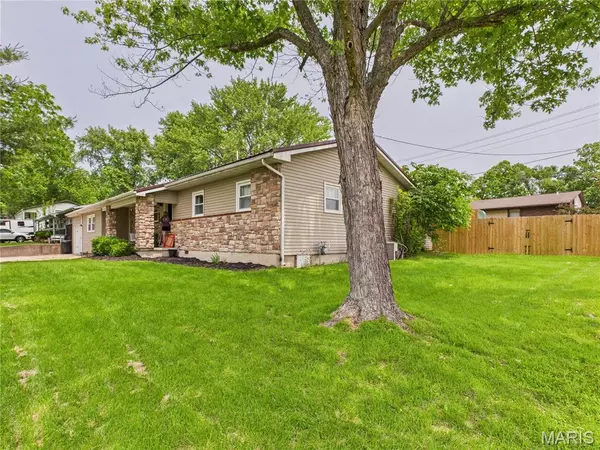 Waynesville, MO 65583,1905 Long DR