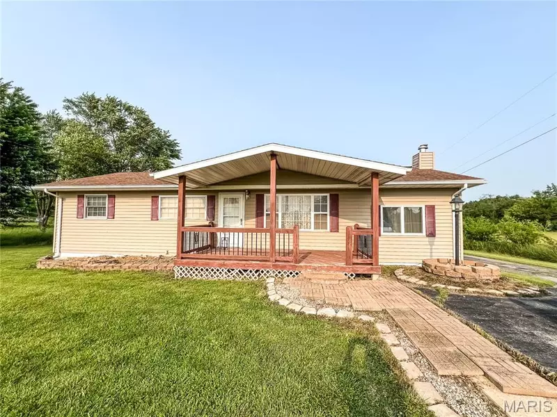 16378 Business Hwy. 61, New London, MO 63459