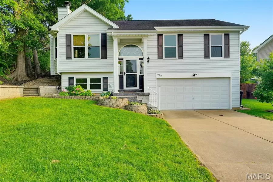 612 Hill DR, Eureka, MO 63025