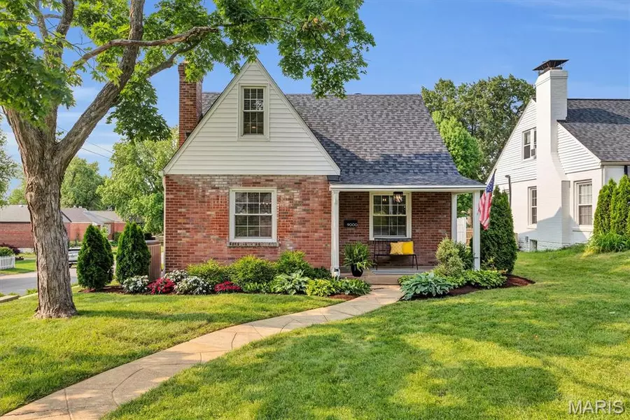 9000 White AVE, Brentwood, MO 63144
