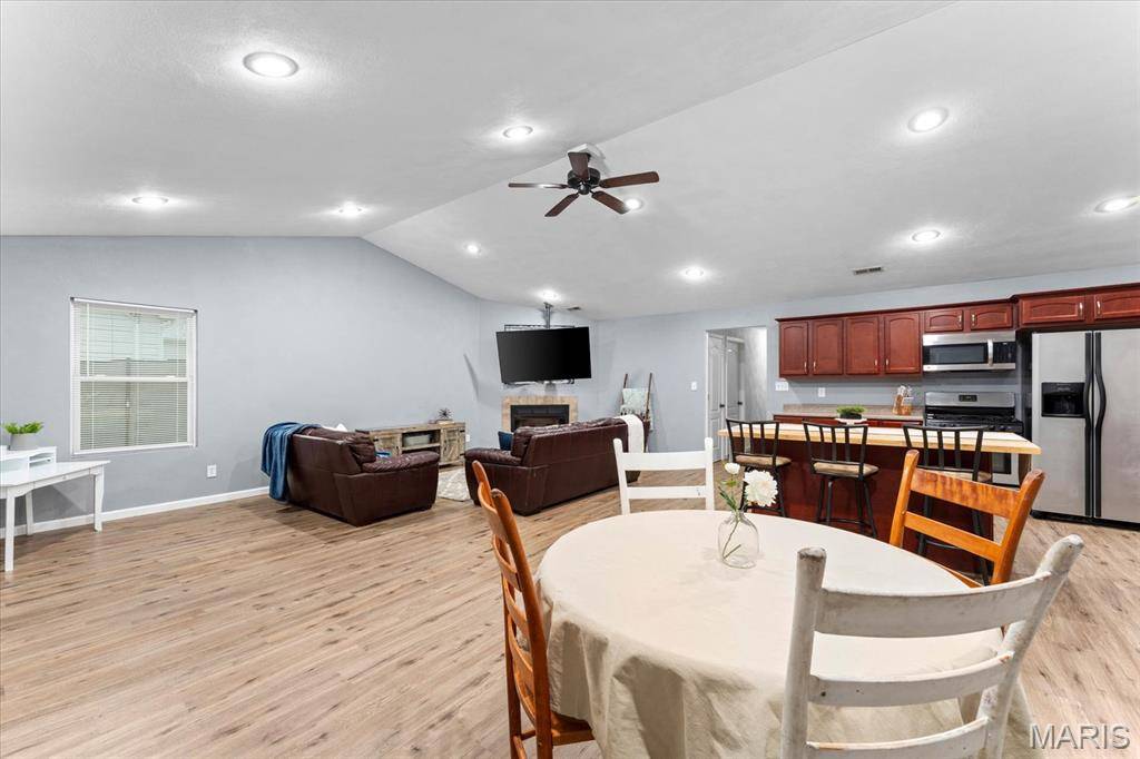 Fairview Heights, IL 62208,9138 Lynwood LN