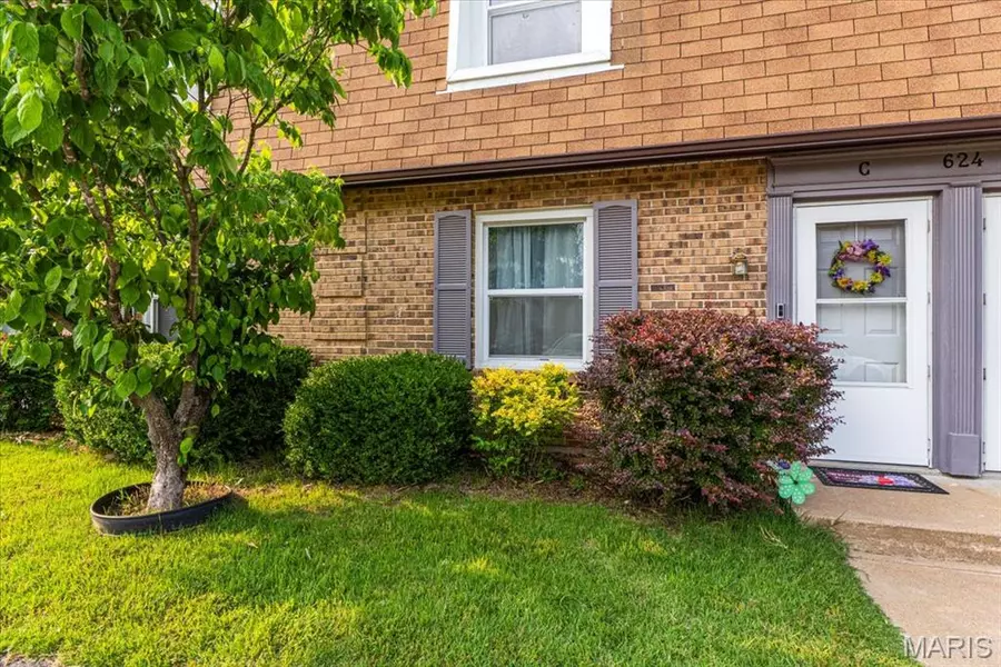 624 Westwood DR #C, Festus, MO 63028