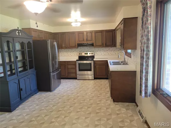 Wood River, IL 62095,136 Sundown DR