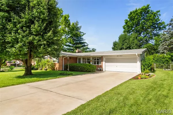 Crestwood, MO 63126,8795 Sturdy DR