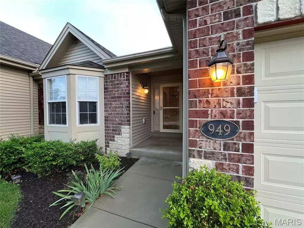 Dardenne Prairie, MO 63368,949 Promenade CT