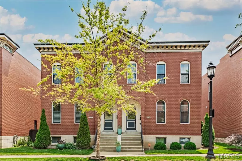 St Louis, MO 63104,1226 Dolman ST