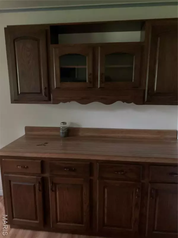 Gillespie, IL 62033,215 Berry ST