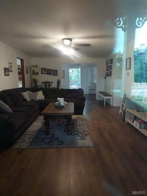 Hannibal, MO 63401,120 Oakland DR