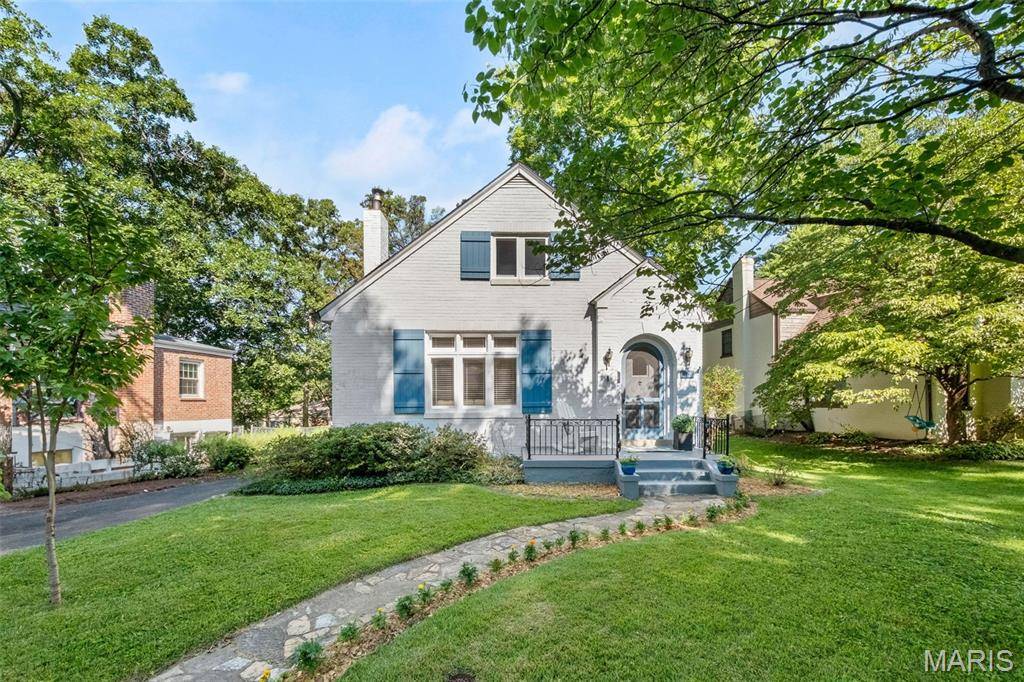 457 Wilcox AVE, St Louis, MO 63122