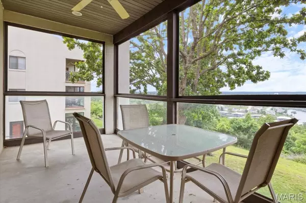 Lake Ozark, MO 65049,33 Monterey DR #2A